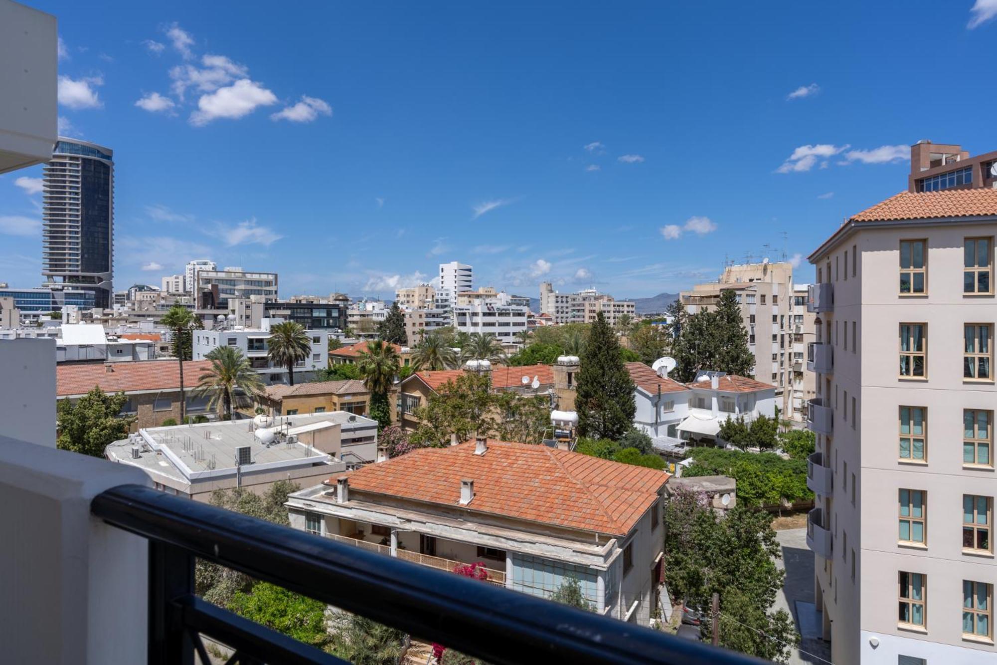 Stay Cityscape Charm Nicosia Ngoại thất bức ảnh